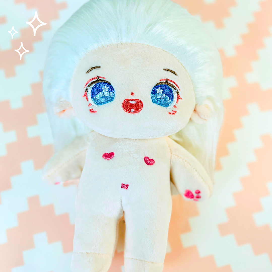 Cotton Doll ❄️ Mimi Snow – Muñeca de 20cm con esqueleto interno