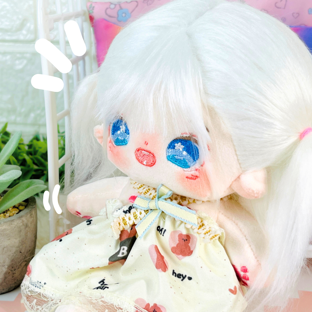 Cotton Doll ❄️ Mimi Snow – Muñeca de 20cm con esqueleto interno