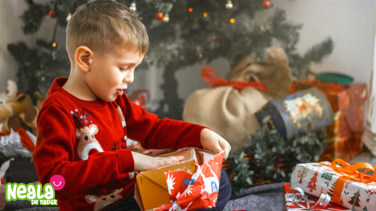 Las mejores ideas para reciclar el papel de regalo de navidad